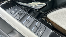 Land Rover Range Rover Evoque 1.5 P300e Evoque Edition 5dr Auto Hatchback